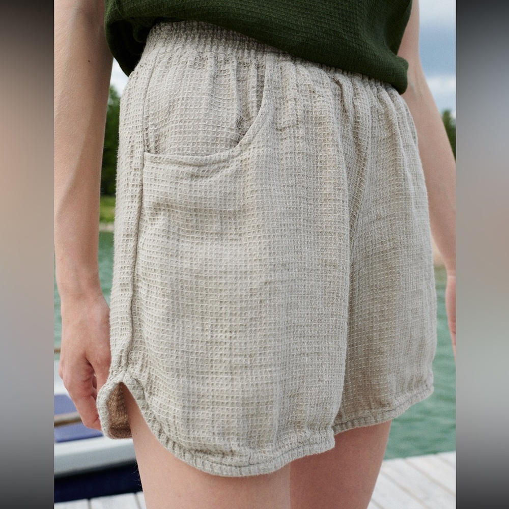 Jeri natural grey waffle shorts
